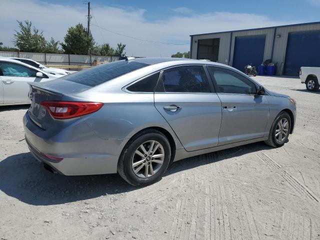 Photo 2 VIN: 5NPE24AF5GH387118 - HYUNDAI SONATA SE 