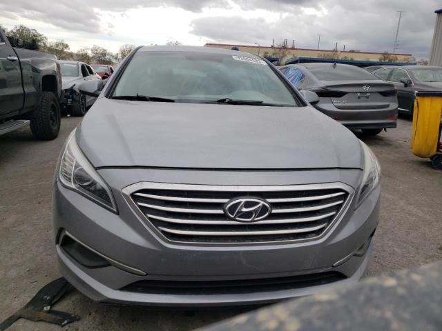 Photo 4 VIN: 5NPE24AF5GH415788 - HYUNDAI SONATA SE 