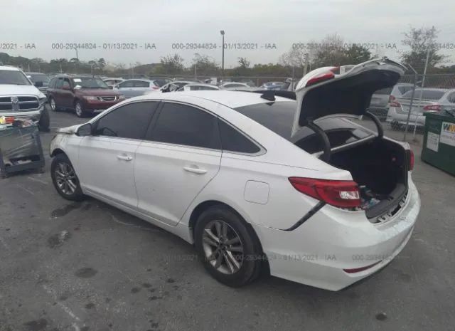 Photo 2 VIN: 5NPE24AF5GH418951 - HYUNDAI SONATA 