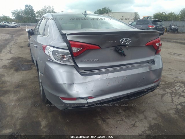 Photo 5 VIN: 5NPE24AF5GH424569 - HYUNDAI SONATA 