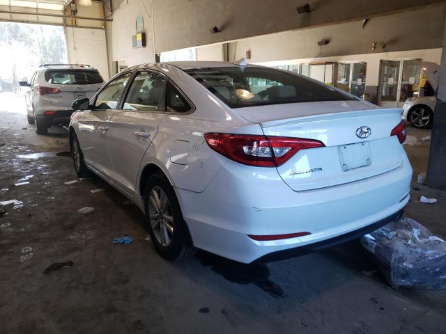 Photo 2 VIN: 5NPE24AF5GH433627 - HYUNDAI SONATA SE 