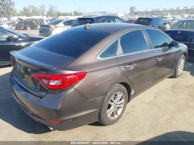 Photo 3 VIN: 5NPE24AF5HH455872 - HYUNDAI SONATA 