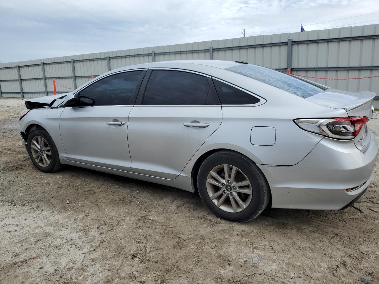 Photo 1 VIN: 5NPE24AF5HH468525 - HYUNDAI SONATA 