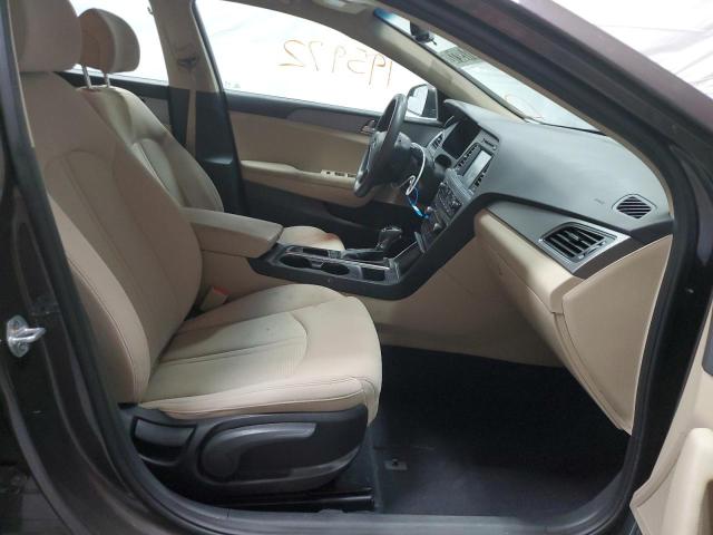 Photo 4 VIN: 5NPE24AF5HH474941 - HYUNDAI SONATA SE 