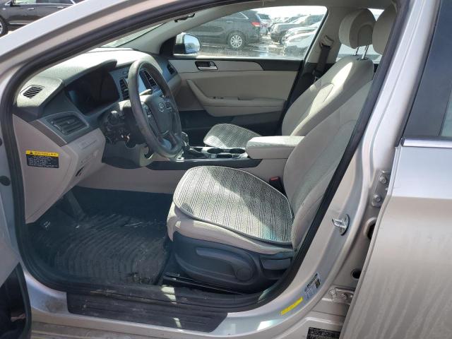 Photo 6 VIN: 5NPE24AF5HH480982 - HYUNDAI SONATA SE 