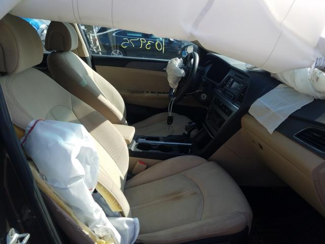 Photo 4 VIN: 5NPE24AF5HH492971 - HYUNDAI SONATA SE 