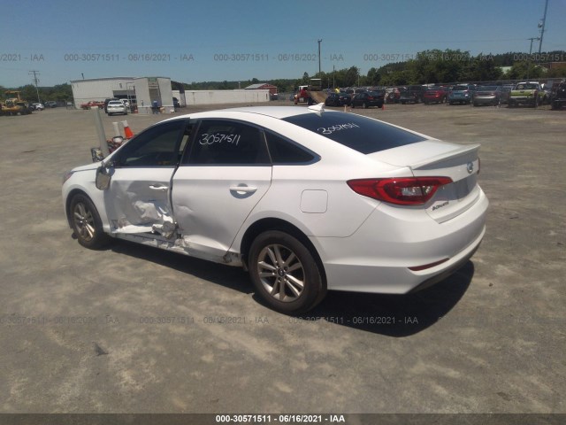 Photo 2 VIN: 5NPE24AF5HH502446 - HYUNDAI SONATA 