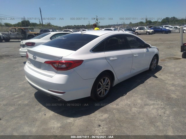 Photo 3 VIN: 5NPE24AF5HH502446 - HYUNDAI SONATA 