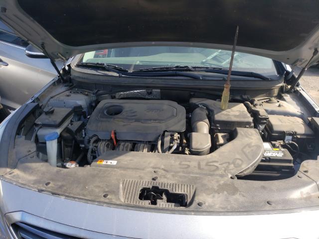 Photo 6 VIN: 5NPE24AF5HH518422 - HYUNDAI SONATA SE 