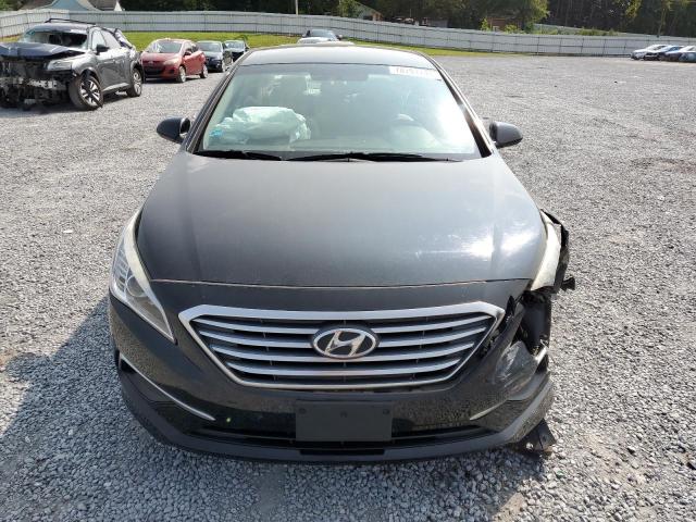 Photo 4 VIN: 5NPE24AF5HH519263 - HYUNDAI SONATA SE 