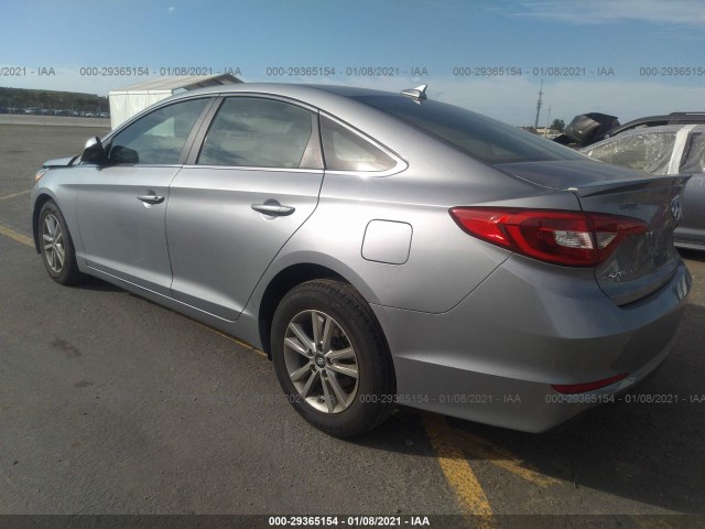 Photo 2 VIN: 5NPE24AF5HH522437 - HYUNDAI SONATA 