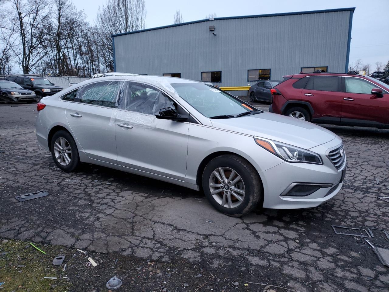 Photo 3 VIN: 5NPE24AF5HH522521 - HYUNDAI SONATA 