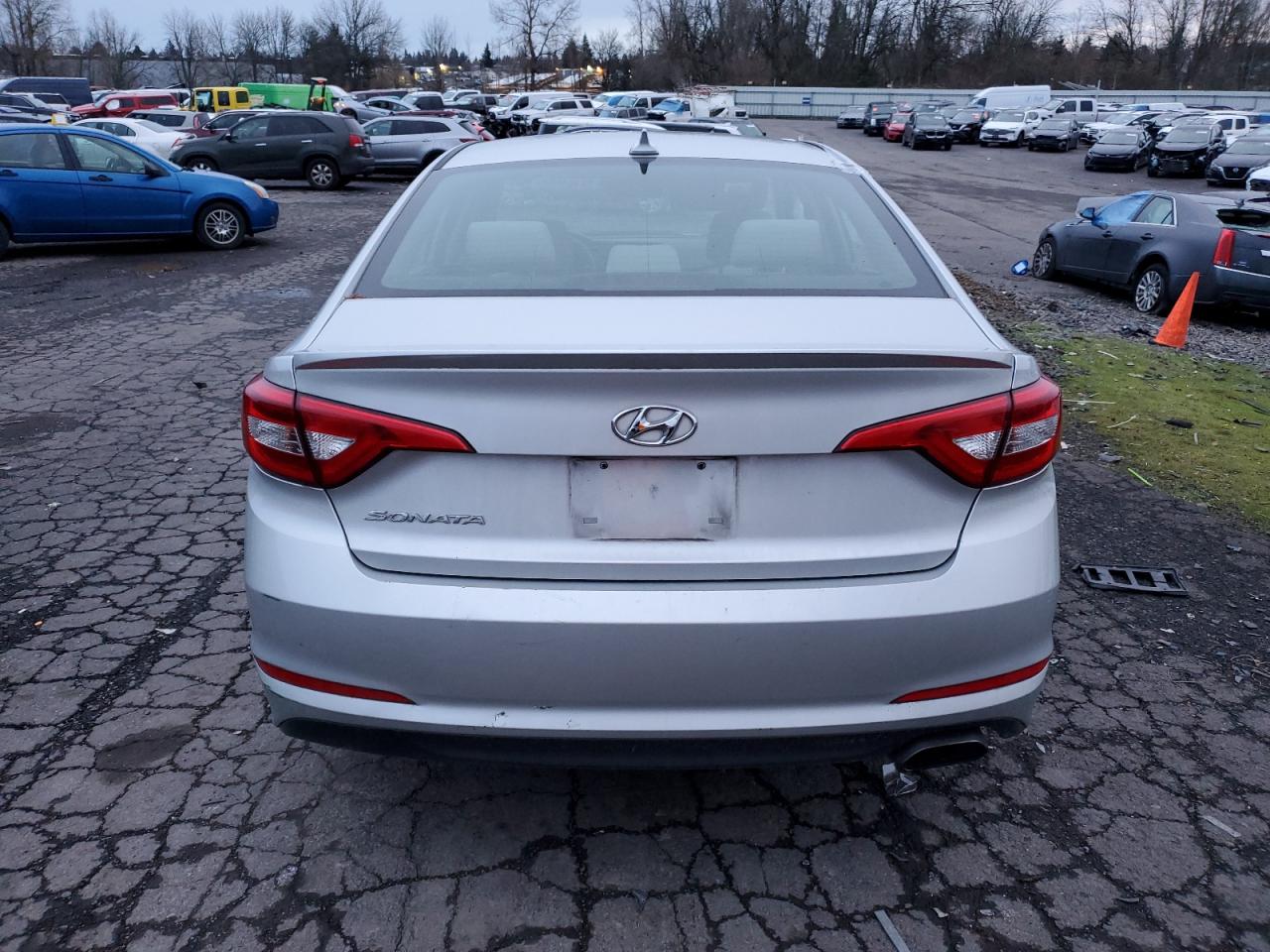 Photo 5 VIN: 5NPE24AF5HH522521 - HYUNDAI SONATA 