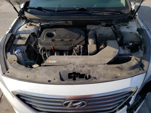 Photo 6 VIN: 5NPE24AF5HH523717 - HYUNDAI SONATA SE 