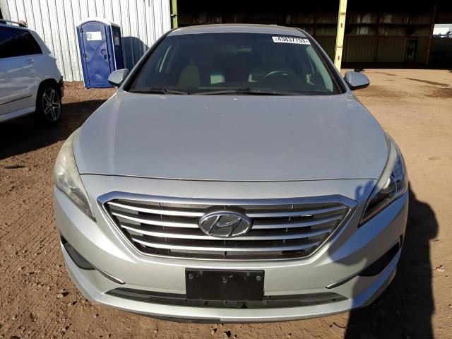 Photo 4 VIN: 5NPE24AF5HH533213 - HYUNDAI SONATA SE 