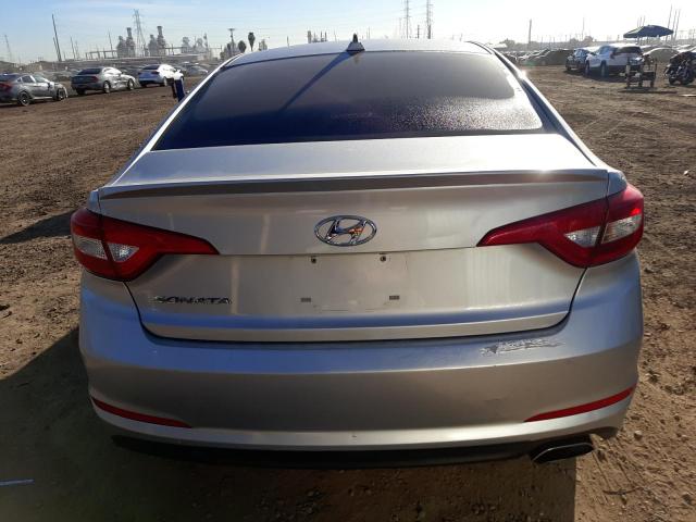 Photo 5 VIN: 5NPE24AF5HH533213 - HYUNDAI SONATA SE 