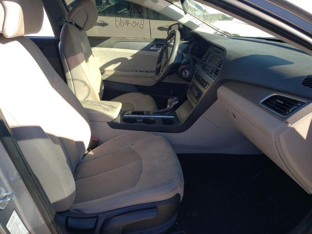 Photo 4 VIN: 5NPE24AF5HH545412 - HYUNDAI SONATA SE 