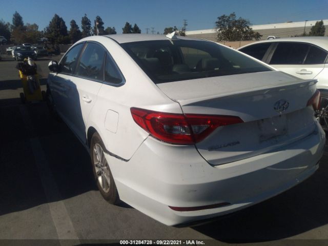 Photo 2 VIN: 5NPE24AF5HH552232 - HYUNDAI SONATA 