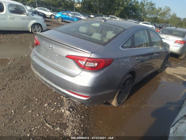 Photo 3 VIN: 5NPE24AF5HH554420 - HYUNDAI SONATA 