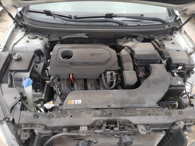 Photo 6 VIN: 5NPE24AF5HH558094 - HYUNDAI SONATA SE 