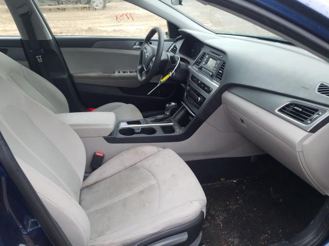 Photo 4 VIN: 5NPE24AF5HH571069 - HYUNDAI SONATA SE 