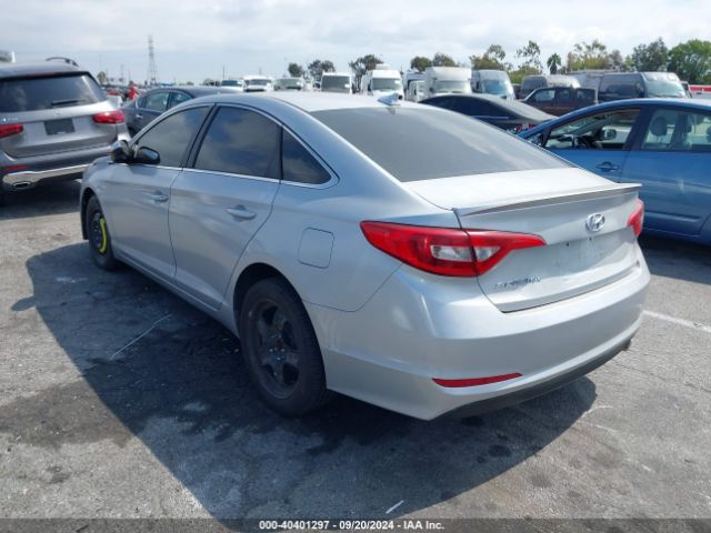 Photo 2 VIN: 5NPE24AF5HH571735 - HYUNDAI SONATA 