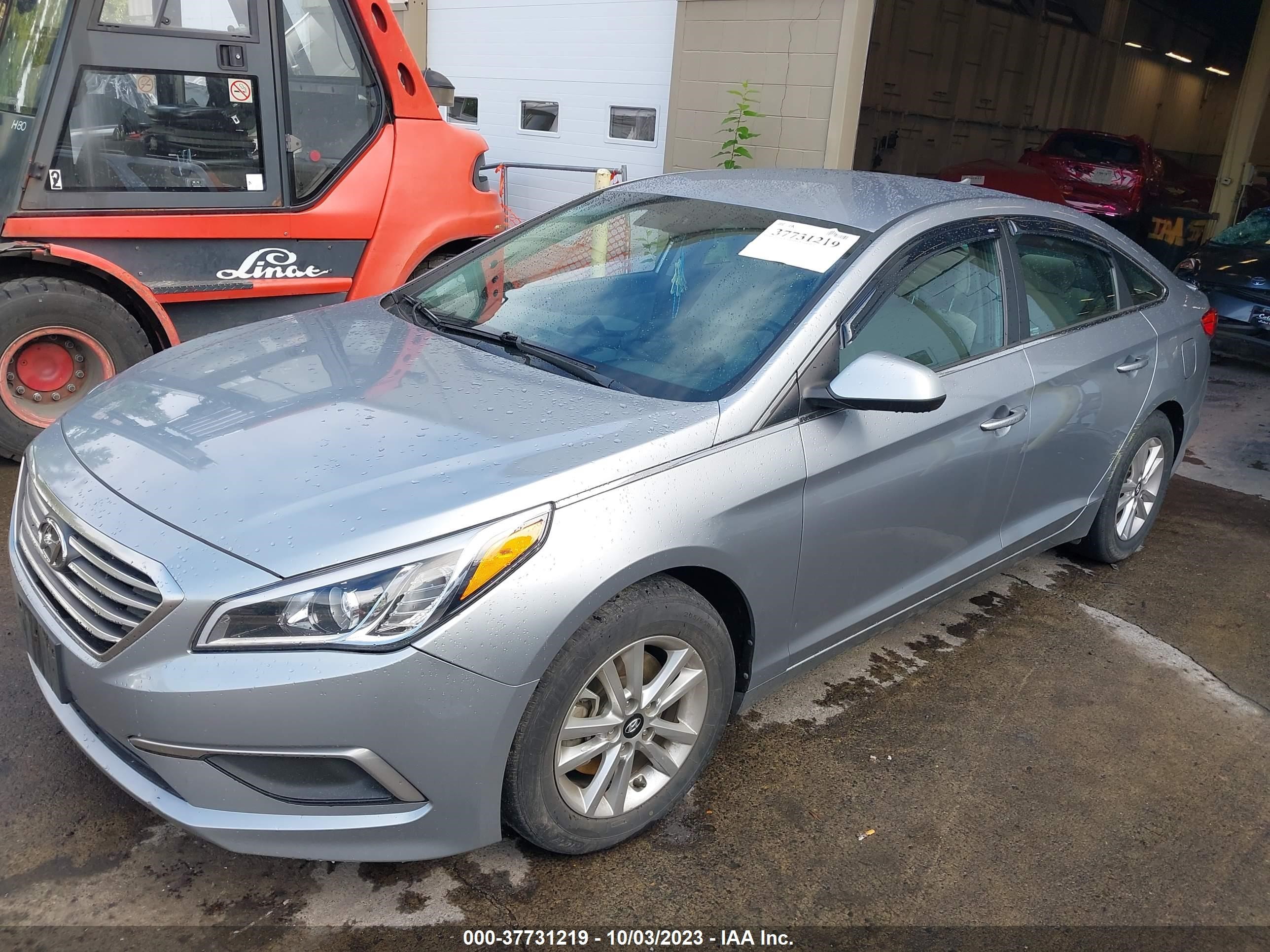 Photo 1 VIN: 5NPE24AF5HH574585 - HYUNDAI SONATA 