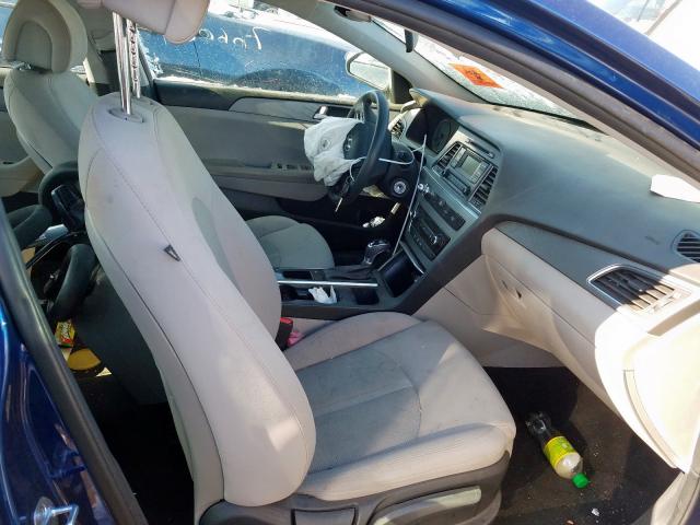 Photo 4 VIN: 5NPE24AF5HH575865 - HYUNDAI SONATA SE 