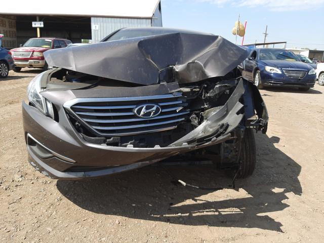 Photo 8 VIN: 5NPE24AF5HH577986 - HYUNDAI SONATA SE 