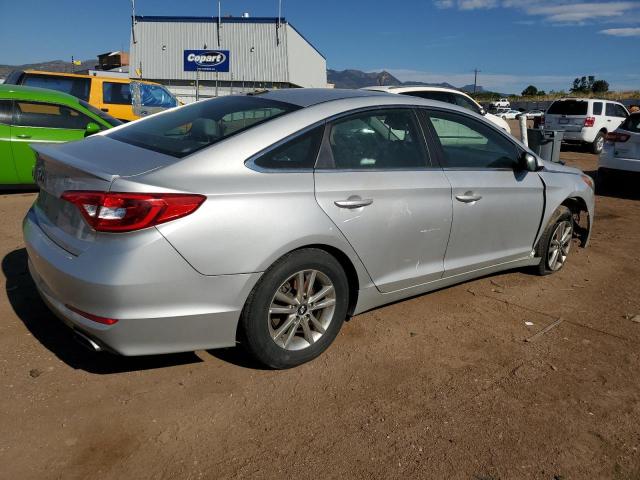 Photo 2 VIN: 5NPE24AF5HH580418 - HYUNDAI SONATA SE 