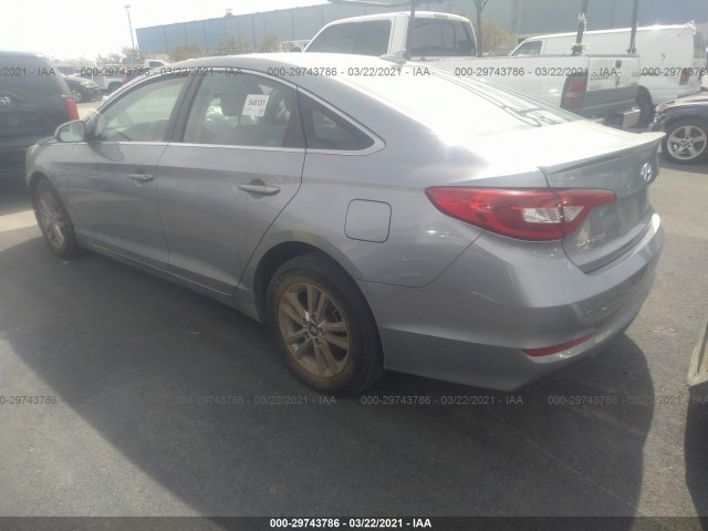 Photo 2 VIN: 5NPE24AF5HH589684 - HYUNDAI SONATA 