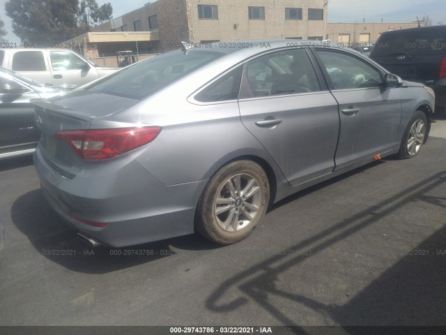 Photo 3 VIN: 5NPE24AF5HH589684 - HYUNDAI SONATA 