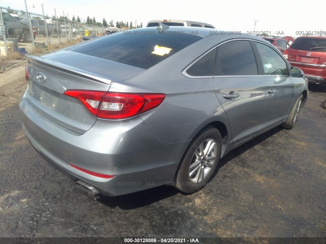 Photo 3 VIN: 5NPE24AF5HH592102 - HYUNDAI SONATA 