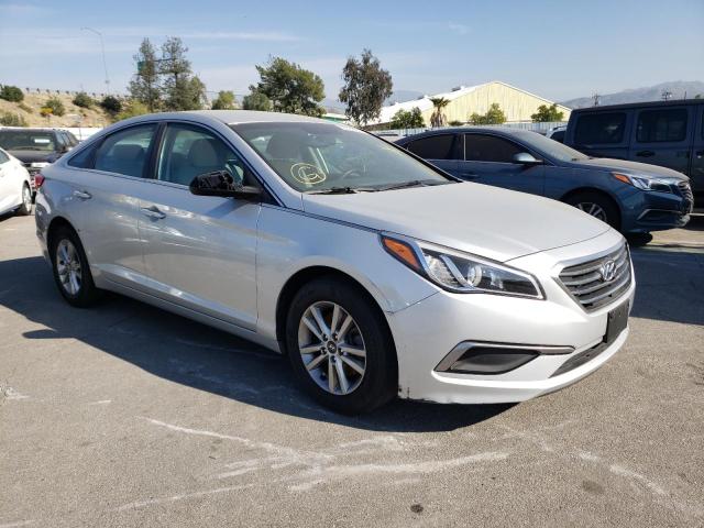 Photo 3 VIN: 5NPE24AF5HH592424 - HYUNDAI SONATA SE 