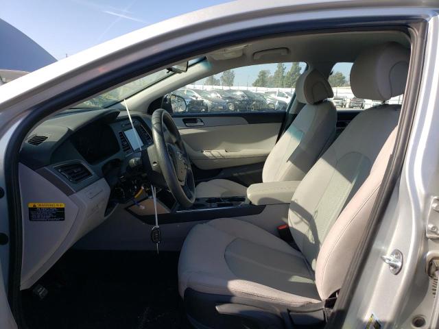 Photo 6 VIN: 5NPE24AF5HH592424 - HYUNDAI SONATA SE 