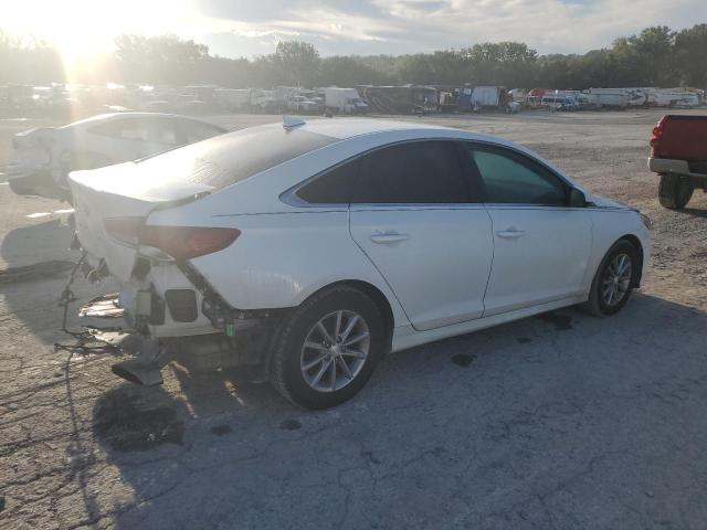 Photo 2 VIN: 5NPE24AF5JH603332 - HYUNDAI SONATA SE 