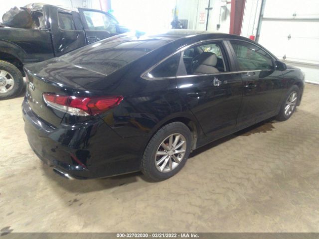 Photo 3 VIN: 5NPE24AF5JH607140 - HYUNDAI SONATA 