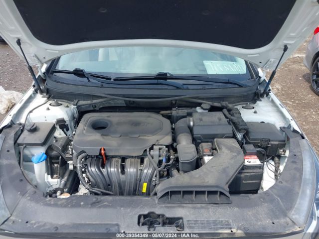 Photo 9 VIN: 5NPE24AF5JH638047 - HYUNDAI SONATA 