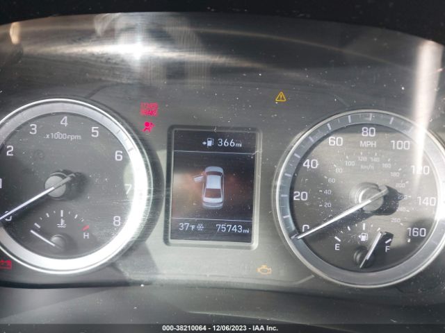 Photo 6 VIN: 5NPE24AF5JH642972 - HYUNDAI SONATA 