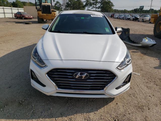 Photo 4 VIN: 5NPE24AF5JH663238 - HYUNDAI SONATA SE 