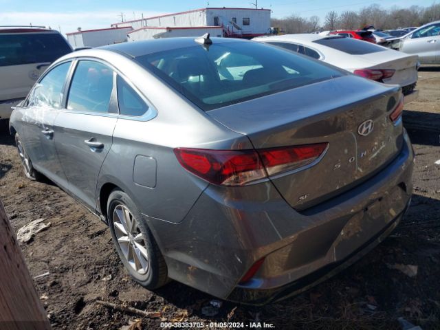 Photo 2 VIN: 5NPE24AF5JH673025 - HYUNDAI SONATA 