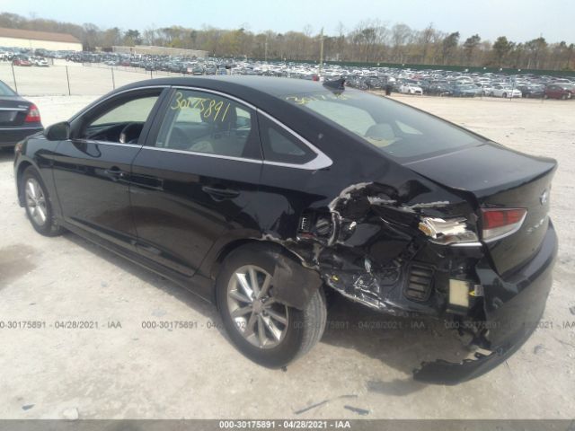 Photo 2 VIN: 5NPE24AF5JH678970 - HYUNDAI SONATA 