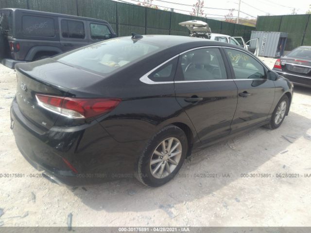 Photo 3 VIN: 5NPE24AF5JH678970 - HYUNDAI SONATA 