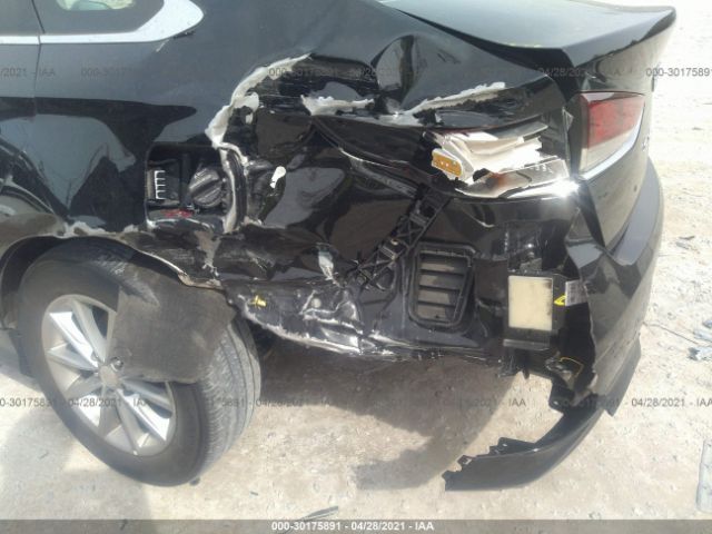 Photo 5 VIN: 5NPE24AF5JH678970 - HYUNDAI SONATA 