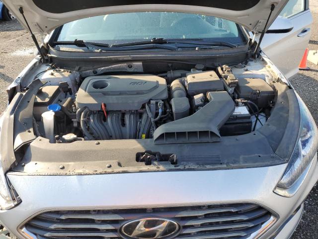 Photo 10 VIN: 5NPE24AF5JH680900 - HYUNDAI SONATA SE 