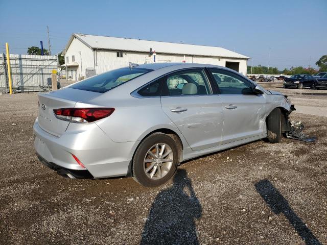 Photo 2 VIN: 5NPE24AF5JH680900 - HYUNDAI SONATA SE 