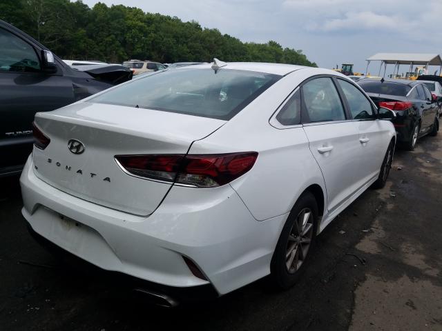 Photo 3 VIN: 5NPE24AF5JH693372 - HYUNDAI SONATA SE 