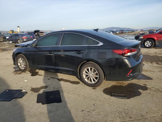 Photo 1 VIN: 5NPE24AF5JH700319 - HYUNDAI SONATA SE 