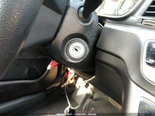 Photo 5 VIN: 5NPE24AF5JH700658 - HYUNDAI SONATA 