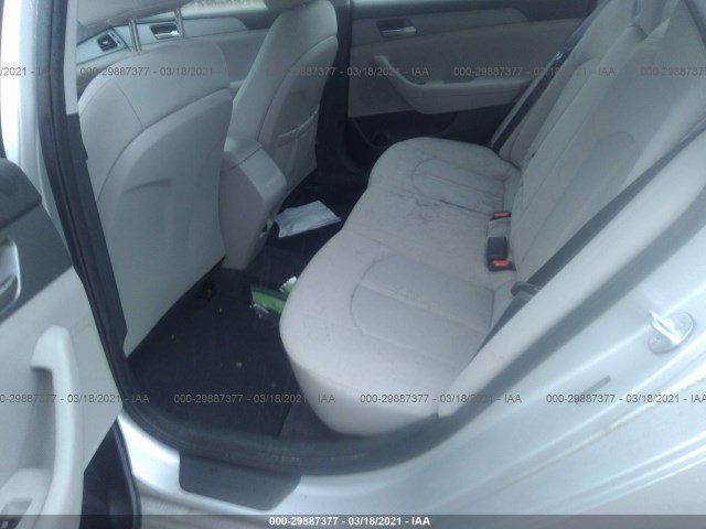 Photo 7 VIN: 5NPE24AF5JH701194 - HYUNDAI SONATA 